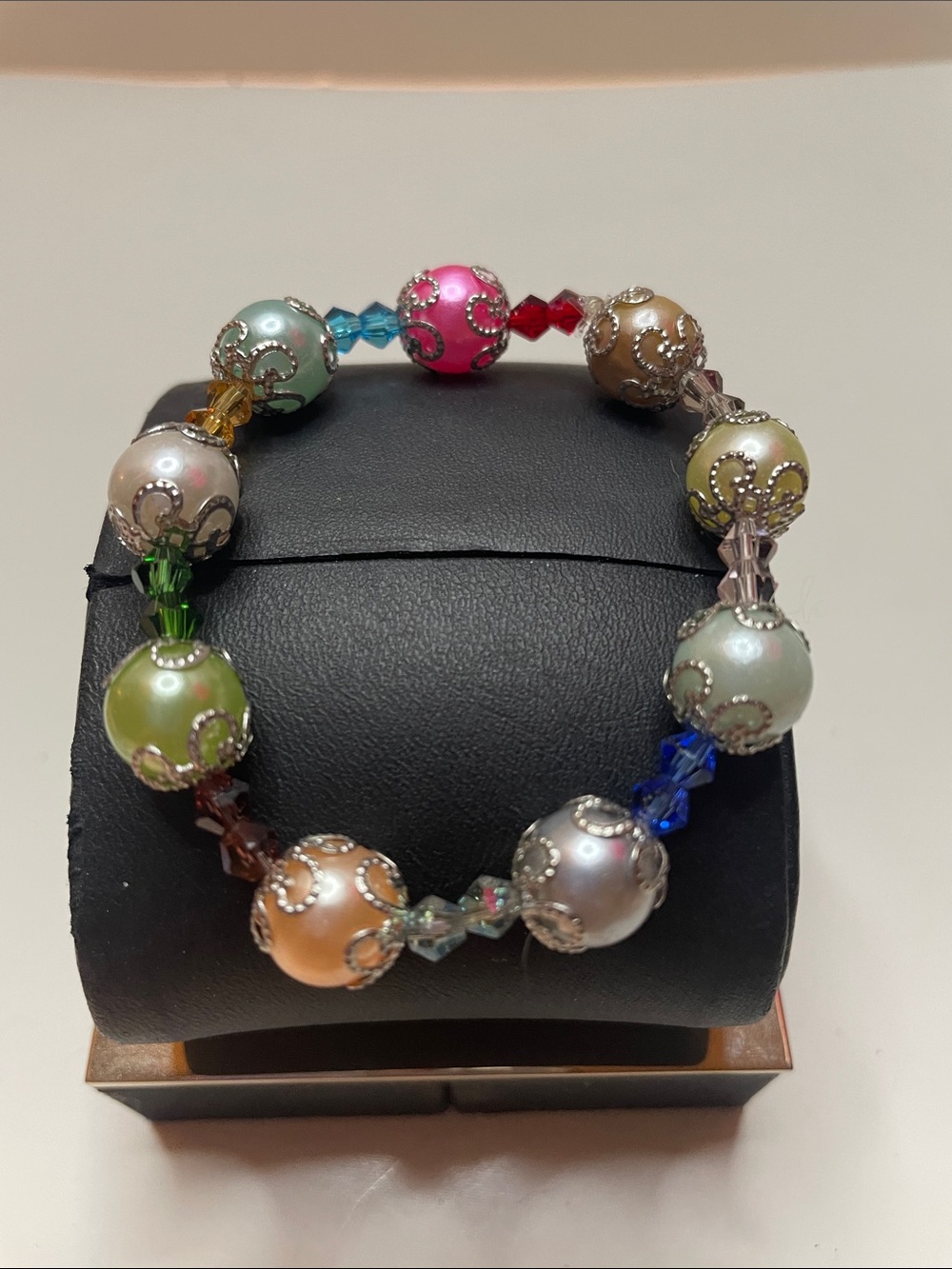 Multicolor Pearl Bead Stretch Bracelet — Elegant Pastel & Jewel Tones